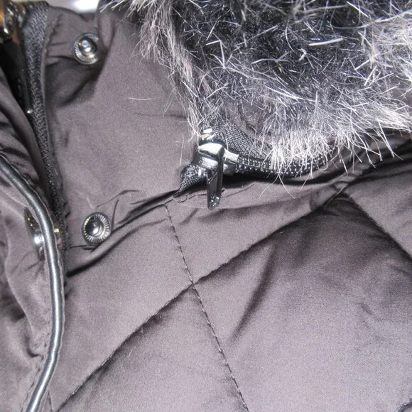 Royalty For Me Quilted Puffer Coat | Size Small - Picture 7 of 11